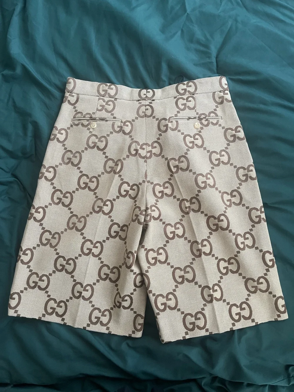 Gucci Tan GG Monogram Pleated Bermuda Shorts size 50 / L